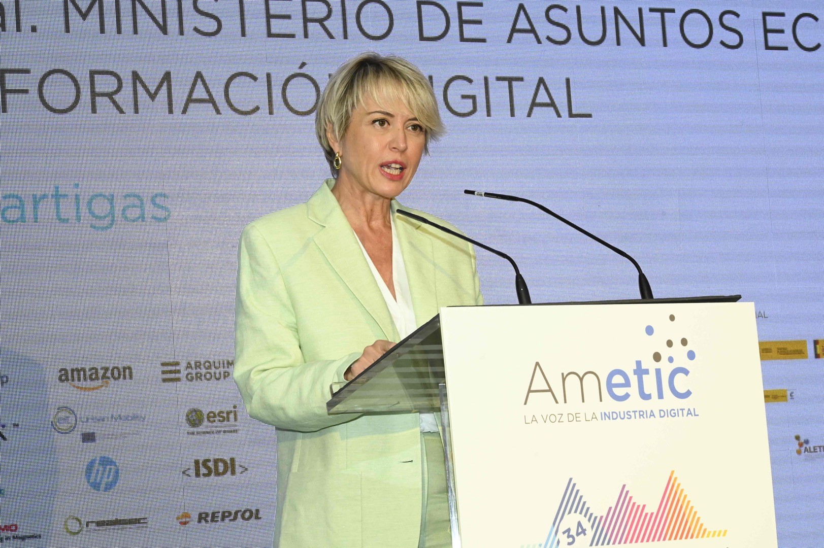 34 Encuentro AMETIC Carme Artigas Secretaría de Estado de Estado de Digitalización e Inteligencia Artificial