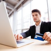 Fujitsu muestra en un estudio realizado a mas de 22.000 consumidores que las tecnologías, la seguridad, la confianza y las personas son fundamentales en la elección de la entidad financiera