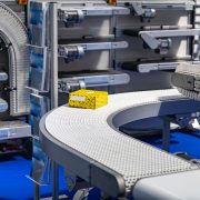 Vodafone prueba una nueva tecnología para rastrear a distancia vehículos, drones y mercancías con una precisión de centímetros