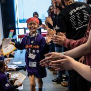 Mastercard acerca Girls4Tech, su plataforma de formación STEM dirigida a niñas, a la “España vaciada”