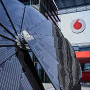 Smart Flower instalada en Vodafone Plaza