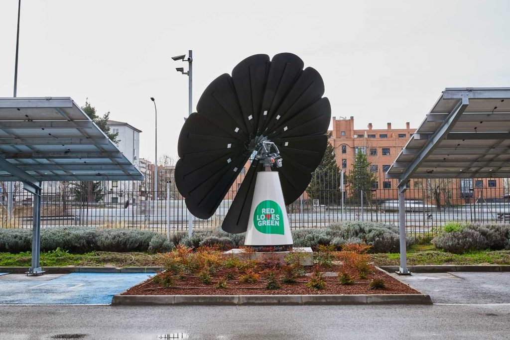 Smart Flower instalada en Vodafone Plaza