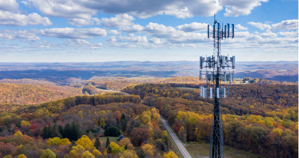 Cambium Network crea un nuevo paradigma de acceso a Internet: Inalámbrico fijo + WiFi 1 WiFi zonas rurales