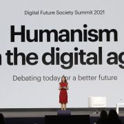 Humanismo en la era digital - Digital Future Society