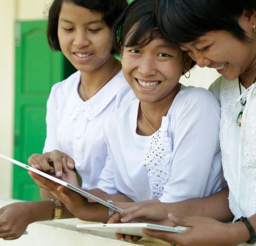 onnecting Learners: Narrowing the Educational Divide