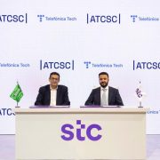 Rames Sarwat (Telefónica Tech) y Abdulrahman AlManea (ATCSC)
