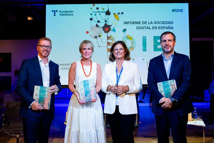 Sociedad Digital en España 2022