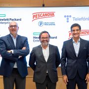 Emilio Gayo, presidente de Telefónica España, Ignacio González, CEO del Grupo Nueva Pescanova, y José María de la Torre, presidente de HPE en el sur de Europa.