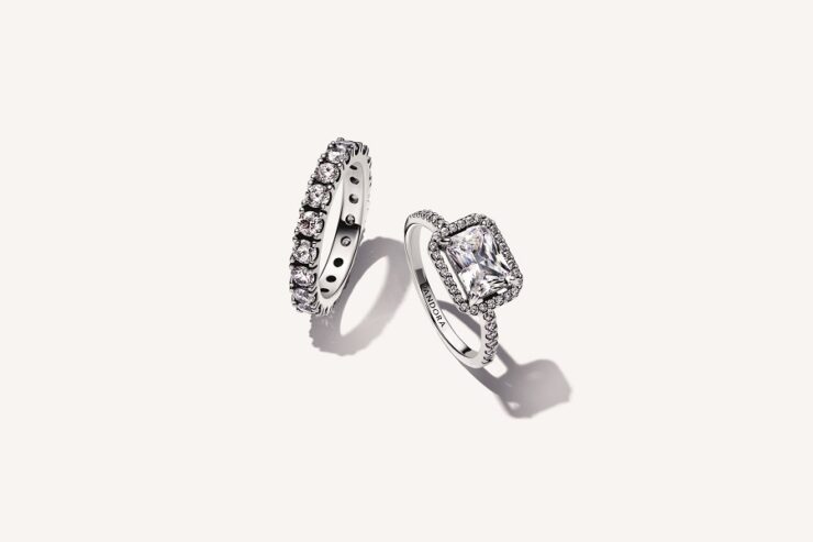 HIGH CMYK AW22 G Timeless Bundles 02 grey CMYK