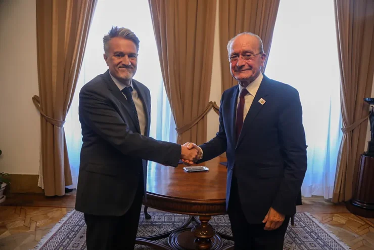 Firma Microsoft y Ayuntamiento Málaga