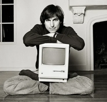 Steve Jobs - Macintosh 128K