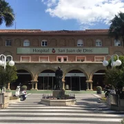 Fachada edificio HSJD 002