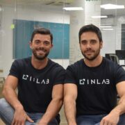 Miguel Melgarejo cofundador y CEO dcha y Alberto Amigo cofundador y CPO de INLAB