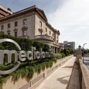 Sede de Banco Mediolanum Palacete Abadal 002