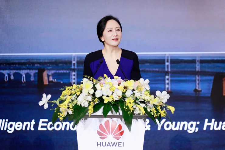 Sabrina Meng, vicepresidenta, presidenta rotatoria y directora financiera de Huawei