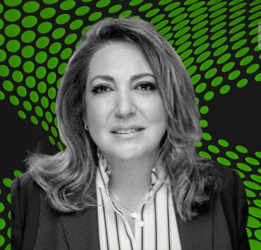 Monica Hovsepian, Head of Financial Services Industry en OpenText