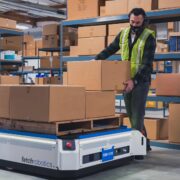 Freight1500 photography product fetch robot with worker 2 3600x3600 1