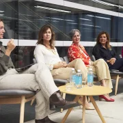 Mujeres líderes en Scale-Ups: Navegando retos y oportunidades