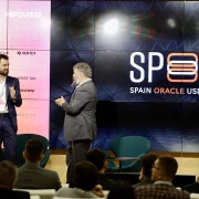 SPOUG23 - Oscar García (SPOUG) y Juan Salas (Accenture)