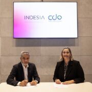 Rafael Fernandez presidente del Club CDO Spain Latam Nuria Avalos directora general de IndesIA