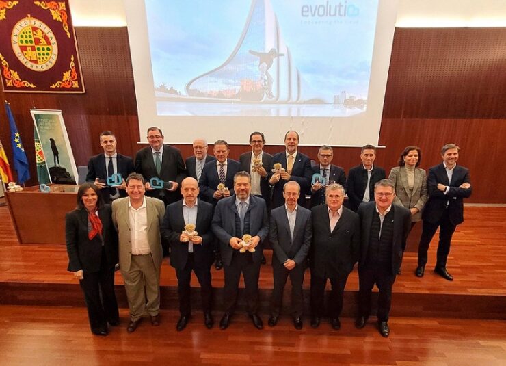 entrega placas 100 empleados Linares 002