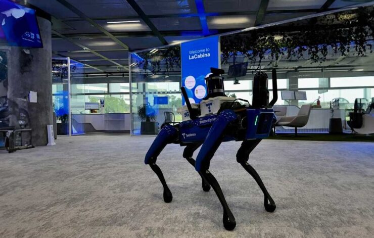 LaCabina - Distrito Telefónica