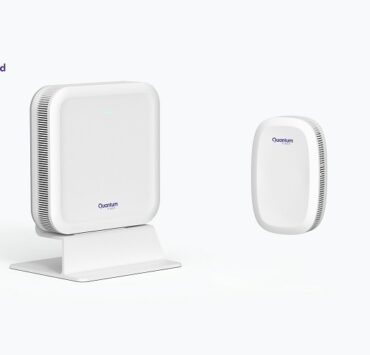 WiFi 7 Two Devices w logos