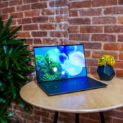 XPS 14 Dark Lifestyle Dell