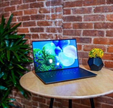 XPS 14 Dark Lifestyle Dell