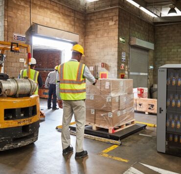 warehouse photography application shipping loading et40 et45 5x4 3600x2700 1