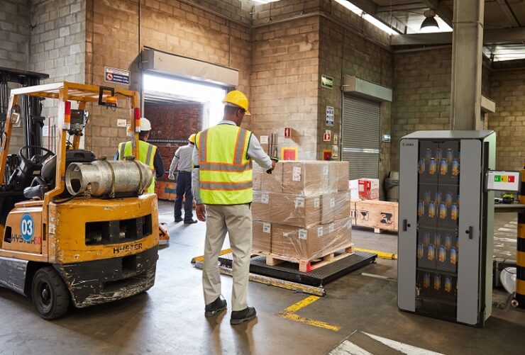 warehouse photography application shipping loading et40 et45 5x4 3600x2700 1