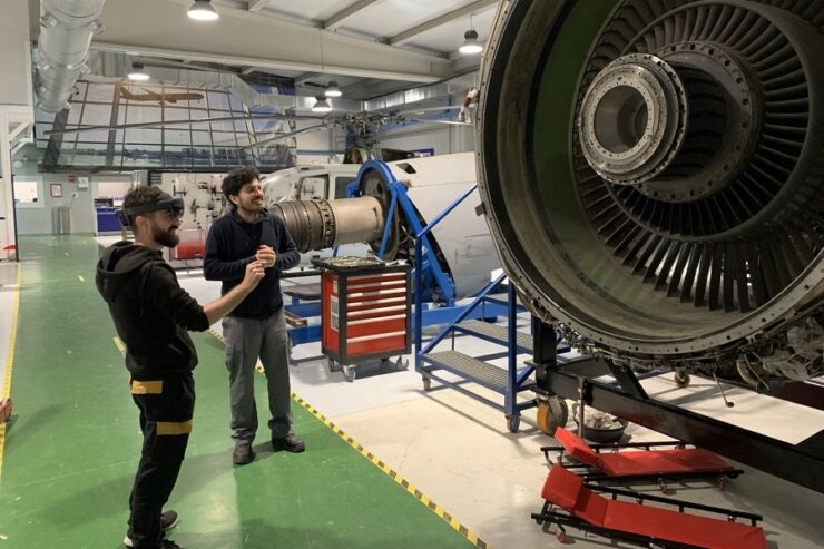 Aviation Group HoloLens 2