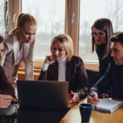 Kyndryl amplia su colaboracion con EY para optimizar las operaciones de auditoria y consultoria