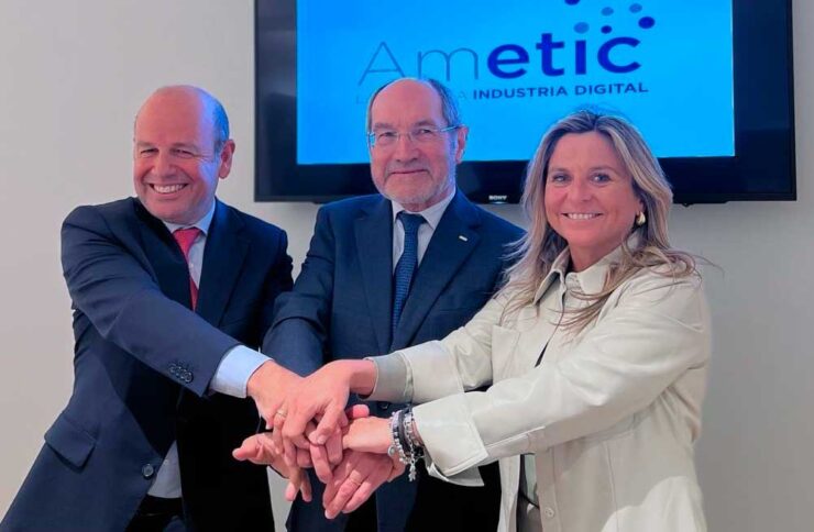 Luis Pardo, Pedro Mier y Pilar Roch