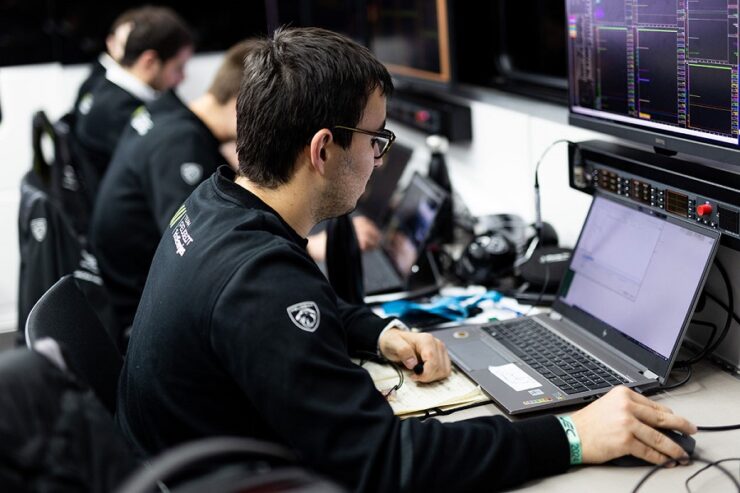 Dassault Systemes Peugeot Sport 2 002