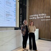 Isabel Fernandez izq. rectora de la Universidad Alfonso X el Sabio y Pilar Villacorta directora del Sector Academico de IBM para Espan