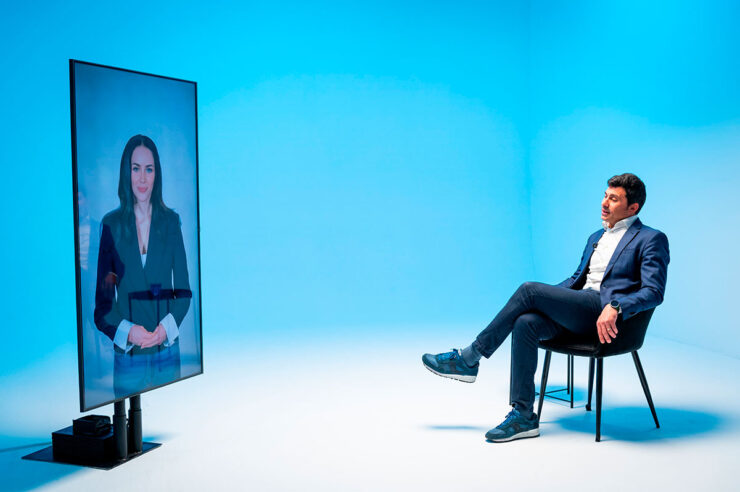Una IA entrevista por primera vez a los líderes de empresas de tecnología y transformación digital