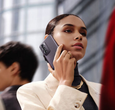 OPPO Reno12 se lanza en España con IA generativa avanzada