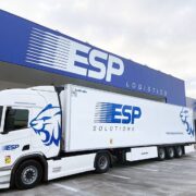 ESP Solutions Camion junto a muelle Casa Alta