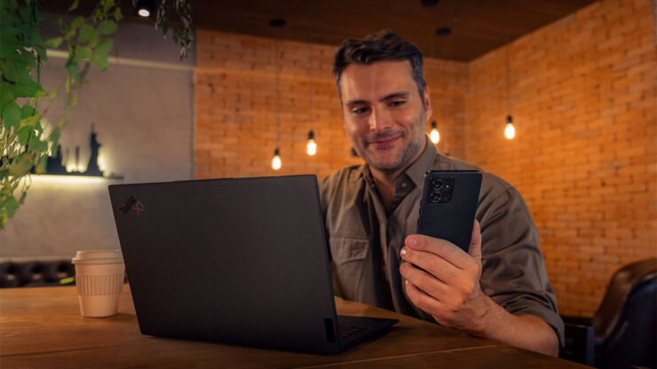 Motorola ThinkPhone25