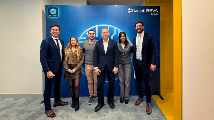 Gabriel Ayala, Managing Director of Banking Solutions at Bit2Me Korcan Abali. Founder CEO, Garanti BBVA Dijital Varliklar Kayra Sengul: Head of Trading Umut Özaşkın, Trader Zeynep Akdan: Digital Assets Specialist Abel Peña, CSO at Bit2Me