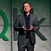 Mike Capone, CEO de Qlik