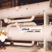 Johnson Controls cumple 140 años como referente en tecnología para edificios