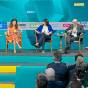 Industrializar la digitalización: reto clave para la competitividad europea según el DigitalES Summit 2025 4 Europa ante el desafío digital: equilibrio entre regulación, competencia y autonomía estratégica