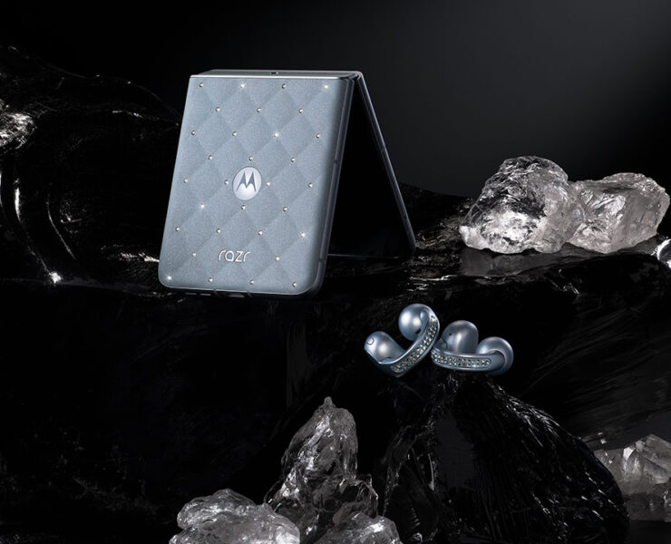 Motorola razr Swarovski