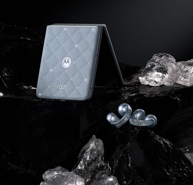 Motorola razr Swarovski
