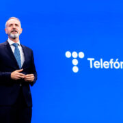 Telefónica apuesta por fusiones y adquisiciones para impulsar la consolidación de las telecomunicaciones europeas