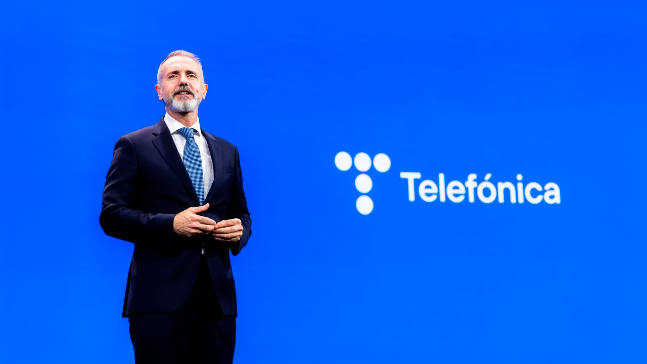 Telefónica apuesta por fusiones y adquisiciones para impulsar la consolidación de las telecomunicaciones europeas
