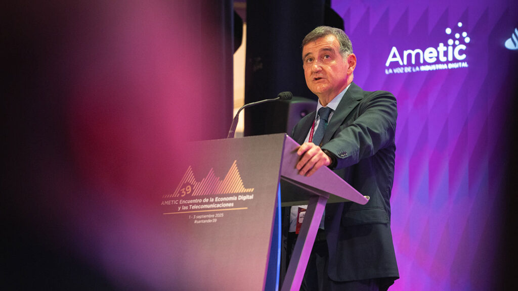 Francisco Hortigüela, presidente de AMETIC
