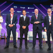 La IA con propósito centra el debate entre rentabilidad, regulación y bienestar social - Santander39 - AMETIC